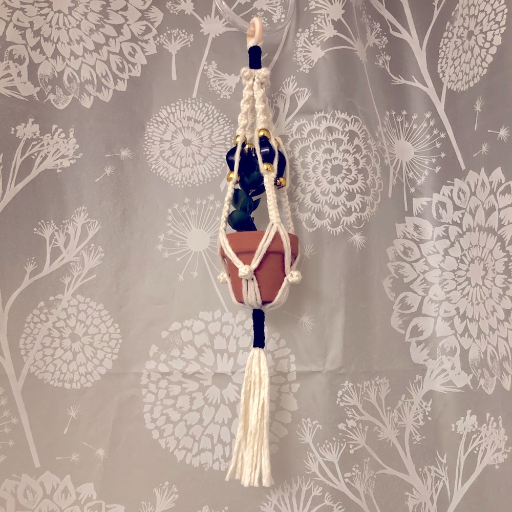 Mini Macrame Hanger